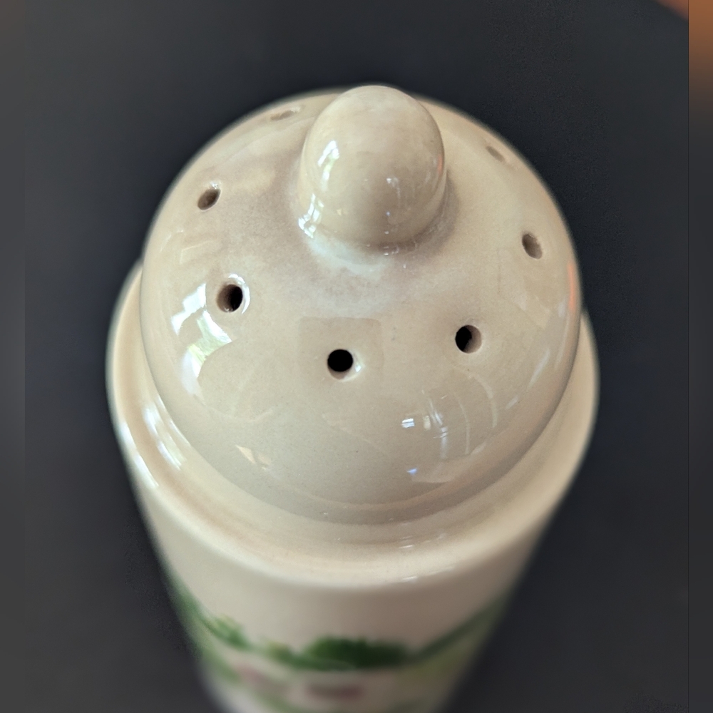Vintage Strawberry Design Sugar Shaker Ceramic - Picture 2 of 8